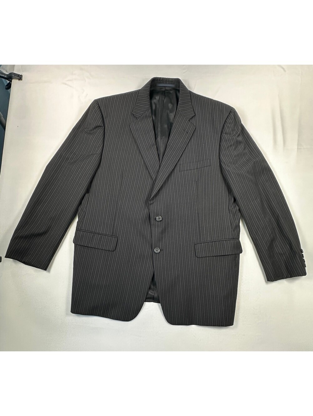 Burberry London Suit Jacket Blazer Mens 46R Dark Gray Pinstripe Wool Kensington